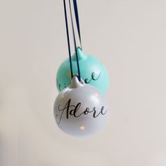 Hand painted and lettered religious Christmas ornaments Christian Calligraphy, Christian Christmas Songs, Christian Hand Lettering, Ceramic Baubles, Merry Christmas Quotes, Christian Friends, Merry Christmas Images