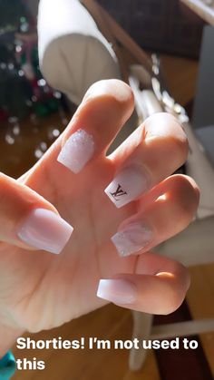 Acrylic Nails Pretty, Nail Inspo Ideas, Acrylic Nails Cute, Acrylic Nails Square, Cute Short Nails, Diy Acrylic Nails, Butterfly Nail Art, Nails Pretty