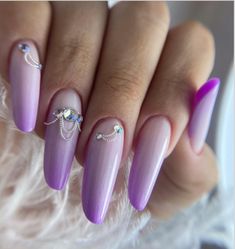 Migdală Slim, Mandel Nails, Degrade Nails, Clear Glitter Nails, Manicure Inspiration, Fall Acrylic Nails, Acrylic Nails Coffin Pink, Glass Nails