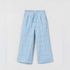 Adorable Open Knit Trousers From Zara. Elastic Waist. Shorts Lining Underneath. Bottom Portion Of The Trousers Does Not Have Lining. Nwt *Bundle Two Or More Kids Items For Savings * Baggy White Pants, Embroidery Pants, Knit Trousers, Fashion Bottoms, Zara Girl, Zara Kids, Cropped Denim Jacket, Open Knit, Girls Clothes