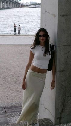 2023 spring/summer fashion style inspiration maxi skirt tube top trendy aesthetic minimalist vacation wardrobe minimal Maxi Dress Jacket Outfit, European Study Abroad Outfits, Lower East Side Nyc Outfits, Modest Summer Aesthetic, Low Waisted Outfits, Classic Outfits Summer, Dinner Casual Outfit, Hawaii Outfits Aesthetic, Big Chest Outfits