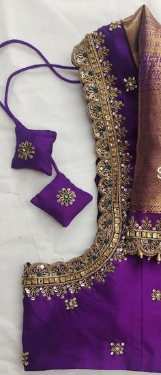 Zardosi Aari Work, Mirror Blouse Design, Pink Blouse Designs, Blue Blouse Designs, Mirror Work Blouse Design, Maggam Work Blouse