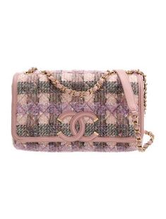 Chanel MinaudièreFrom the 2019-2020 Collection by Virginie ViardPink TweedTweed PatternGold-Tone HardwareChain-Link Shoulder StrapLeather Lining & Five Interior PocketsSnap Closure at FrontIncludes Authenticity Card Hand Knitting Diy, Flap Shoulder Bag, Woven Chain, Pink Chanel, Shopping Chanel, Chanel 2, Leather Weaving, Designer Gifts, Flap Bag