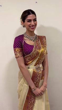 South Indian Saree Blouse Designs, Kanjeevaram Blouse Designs, Kanjivaram Saree Blouse Design, South Indian Lehenga, Muhurtham Saree, Bridal Saree Blouse, Gold Saree Blouse, Saree Styling, Bridal Sarees South Indian