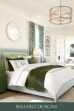 Photo of green and white bedroom Blue Floral Curtains Bedroom, Floral Drapes Bedroom, Floral Master Bedrooms Decor, Ballard Designs Bedroom, Floral Curtains Bedroom, Chinoiserie Chic Bedroom, Patterned Curtains Bedroom, Green Bedding Bedroom, Green And Blue Bedroom