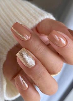 Gold Chrome Nails, Milky Nails, Gold Nail Designs, Gold Nail Art, Gold Glitter Nails, Valentine Nails, Nagel Tips, Beige Nails, Pink Metallic