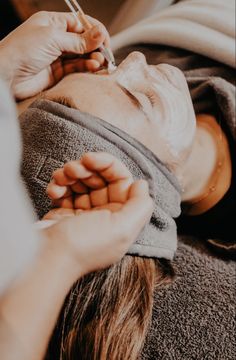 Massage Pictures, Skin Care Pictures, Salon Pictures, Business Photoshoot, Beauty Photoshoot, Skin Care Spa, Skin Therapy