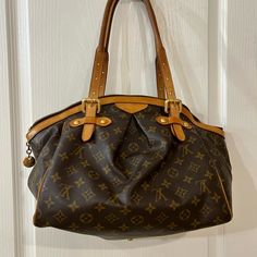 Lv Handbag It Is In Very Good Condition. Has No Scratches Or Cracks. No Smells. It Is Also Authentic. Women’s Handbags Lv Handbag, Lv Handbags, Louis Vuitton Bags, Louis Vuitton Bag, Women Handbags, Bag Lady, Louis Vuitton, Shoulder Bag, Handbags