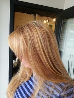 Strawberry Blonde Hair With Highlights, Ginger Blonde Hair, Hair With Highlights And Lowlights, Red Hair With Blonde Highlights, Natural Looking Highlights, Light Strawberry Blonde, Highlights Natural