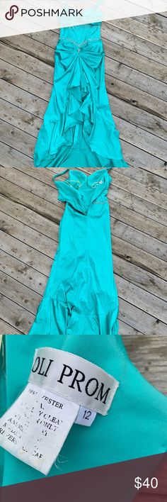 Size 12 mermaid turquoise dress Size: 12 Low in front, long in back. Mermaid style. Turquoise with a bunch of jewels Dresses Turquoise Fitted Prom Dress, Turquoise Fitted Evening Dress, Fitted Turquoise Evening Dress For Prom, Turquoise Fitted Prom Evening Dress, Turquoise Fitted Evening Dress For Prom, Jewel Dress, Turquoise Dress, Mermaid Style, Size 12 Dress