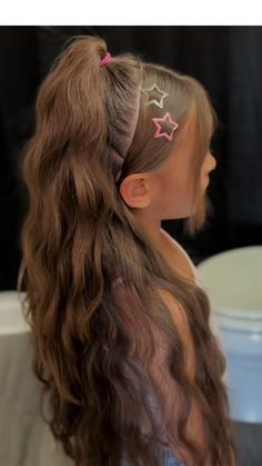 Easy Kids Picture Day Hairstyles, Adult Rubber Band Hairstyles, Fancy Girl Hairstyles, Girls Birthday Hairstyles, School Hair Styles For Kids, Barbie Hairstyles For Kids, Cute Hairstyles For Little Kids, Hairstyles For School For Kids, School Hairstyles Kids