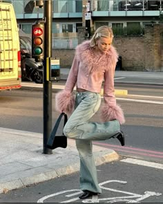 Pink Fur Coat Outfit, Colorful Winter Fashion, Pink Fur Coat, Fur Coat Outfit, Hello Friday, Blogger Street Style, Daily Outfit Inspiration, Fall 24, Fall Winter 2024