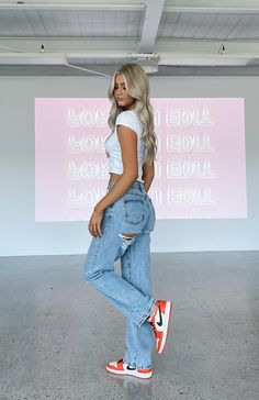 Taking A Trip Jeans Blue Wash | White Fox Boutique USA Cute Crop Tops, White Fox, School Outfits, Cute Casual Outfits, Jean Outfits, Everyday Outfits, Fashion Inspo Outfits, Straight Leg Jeans, Spring Outfits