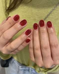 Pretty Minimalist Nails, Jelly Nails On Short Nails, Red Nail Designs For Short Nails, Cherry Jelly Nails, Jelly Red Nails Short, Plain Jelly Nails, Cherry Red Jelly Nails, Red Jelly Nails Short, Natural Red Nails