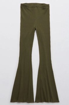 Brand New with the tags still on! Save BIG. Aerie Ribbed HI-RISED Olive Green Flared Pants! Medium sizing. Can be worn for a variety of occasions, super cute! Photos are of ones we have in stock. Please keep an eye out. We will be listing a lot more New With Tags items by Aerie soon! Want to purchase more than one? Please message us first! We'd be happy to make you a deal for multiple items.  Monday - Friday, 9AM - 4PM business hours 0-1 business day handling time Ships with USPS Ground Advantage 30 Day Return Period (must be in the same condition as when sent) Due to our fraud prevention policy, we only ship to the address entered at checkout.  Any and all questions welcome, message us! Green Flared Pants, Fraud Prevention, Sweatpants For Women, Comfy Sweatpants, Wide Leg Sweatpants, Flare Pant, Flared Pants, Mens Outfitters, Cute Photos