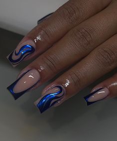 Sapphire Acrylic Nails, Blue Acrylic Short Nails, Blue Nails With Gold Tips, Chrome Blue Nails Designs, Silver And Royal Blue Nails, Blue And Chrome Nails, Short Blue Acrylic Nails, Blue Short Acrylic Nails, Blue Chrome Nails Designs