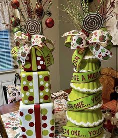 Dollar Tree Stackable Christmas Tree, Grinch Decor Diy, Grinch Christmas Tree Diy, Diy Grinch Decor, Dollar Tree Grinch Ideas, Grinch Christmas Decorations Diy, Grinch Decorating Ideas, Diy Grinch Tree, The Grinch Christmas Decorations Diy