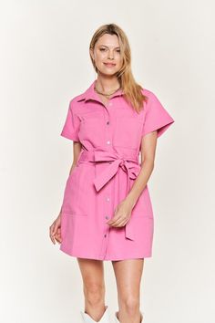 Belted cotton short dress Mini Frock, Cotton Short Dresses, Classic Shirt Dress, Belted Shirt Dress, Sweater Collection, Friend Outfits, Dress Silhouette, Button Down Dress, Pink Mini