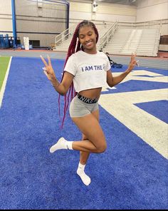 Track Girls Black, Track Outfits Practice, Track And Field Outfits, Masai Russell, Track Athletes, College Track, Track Season, Track Outfits, Track Goals