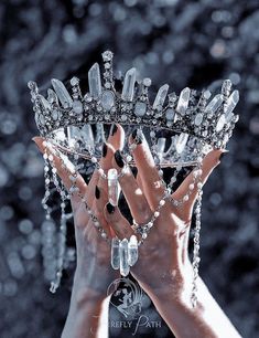 Fantasy Crown, Crown Aesthetic, Fairytale Aesthetic, Queen Aesthetic, Royalty Aesthetic, Royal Aesthetic, Beautiful Tiaras, Headpiece Jewelry, Magical Jewelry