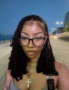 One Loc In Back Of Natural Hair, Two Strand Locs Hairstyles For Women, Short Natural Locs Hairstyles, Short Two Strand Twist Hairstyles, Dreads Hairstyles Black Women, Black Girls Hairstyles Locs, Females With Locs, Locs Hairstyles For School, Extended Loc Styles