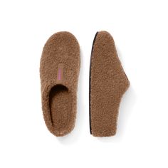 The slipper that looks as good as it feels. Designed with soft, ultra-warm, and fluffy sherpa inside and out, these also have a memory foam and EVA midsole for a high level of support and a rubber outsole so you can step out quickly without having to change into real shoes. Perfect for walking around the house (or just down to the mailbox). P.S. If you like a roomier slipper, or are a half size, we recommend sizing up. Bedroom Slippers Womens, Women’s Slippers, Bombas Slippers, House Slippers Womens, Sock Slippers, Gift Guide Women, Xmas 2024, Bedroom Slippers, Comfortable Slippers