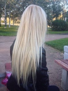 Blonde Lowlights, Blonde Hair Extensions, Long Blonde, Long Straight Hair, Long Blonde Hair, Platinum Blonde, Blonde Hair Color, Gorgeous Hair