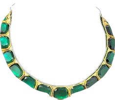 Round Green Emerald Necklace With Jewels, Green Emerald Fine Jewelry Necklace, Fine Jewelry Emerald Necklace, Luxury Green Cabochon Necklace, Exquisite Green Emerald Necklace With Jewels, Luxury Green Emerald Necklace With Stones, Luxury Green Stone Necklaces, Green Emerald Necklace With Gemstone Accents, Green Round Emerald Necklace With Gemstone Accents