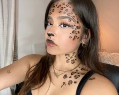 #halloween #makeup #leopardprint #halloweenmakep #cheetah Lepord Halloween Outfit Makeup, Glamour Cheetah Makeup, Leopard Spots Makeup, Leapord Makeup Looks Halloween, Pink Leopard Print Makeup, Lepord Makeup Women