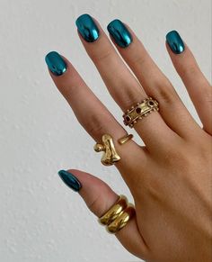 Nail Design Glitter, Bridesmaids Nails, Teal Nails, Turquoise Nails, Colorful Nails, Her Nails, Metallic Nails, Nails 2024, Minimalist Nails