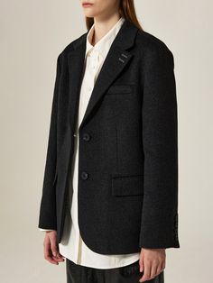 Editor's notesIt is a jacket made of luxurious wool and cashmere. It has a minimal design with single-breasted detail. It can be coordinated in diverse ways such as dresses or denim. - Classic mood long-sleeve jacket- Standard fit structure shoulder detail- Must-have item and easy to coordinate Measurements(in.)Size (S/M)- Total Length: 27.95 in. / 27.95 in. - Shoulder: 16.73 in. / 17.71 in. - Chest: 19.88 in. / 20.86 in. - Hem: 20.27 in. / 21.25 in. - Sleeve Length: 23.62 in. / 24.80 in. - Sleeve Width: 13.77 in. / 14.56 in. * Model infoHeight 5' 70, Wearing M size Composition & Care- Shell: 90% Wool 10% Cashmere - Dry cleaning Designer- by AVA MOLLI Tailored Single Breasted Cashmere Blazer, Classic Single Breasted Cashmere Blazer, Black Wool Blazer With Patch Pockets, Fall Cashmere Blazer With Notch Lapel, Fall Wool Outerwear With Pressed Crease, Modern Winter Blazer With Pressed Crease, Single Breasted Cashmere Outerwear For Office, Single-breasted Cashmere Wool Coat For Work, Fall Business Casual Tweed Jacket With Pressed Crease