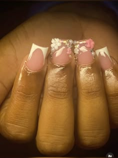 Simple Freestyle Acrylic Nails, Cute French Nails Design, Calm Nail Designs, Short Hello Kitty Nails With Charms, Pink French Tip Nails With Flower, Pink French Tip With Flowers, Cute Short Birthday Nails, Pink And White Nails Short, White Nails With Flower Design