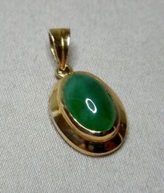 ad eBay - VINTAGE JADE SET IN 14ct GOLD  PENDANT     3381 - Buy Now, click the link (eBay) Classic Gold Jewelry With Cabochon, Timeless Gold Jewelry With Cabochon, Timeless Gold Cabochon Jewelry, Antique Round Jewelry With Bail, Antique Green Jewelry Stamped 14k, Antique Green 14k Stamped Jewelry, Antique Green Jewelry With Polished Finish, Vintage 14k Stamped Gold Jewelry, Formal Gold Jewelry With Bail