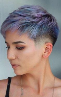 Lilac Pixie Cut, Summer Haircut For Women, Edgy Pixie Haircuts Undercut, Coloured Pixie Cut, Shaved Pixie Cut, Short Pixie Hairstyles, Shaved Pixie, Pixie Haircuts For Women, Pixie Cut With Undercut