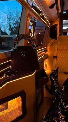 Luxury Life Aesthetic, Rich Women Lifestyle, Luxury Lifestyle Girly, Luxury Lifestyle Women, Super Rich Kids, Rich Girl Lifestyle, Life Aesthetic