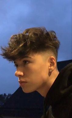 Short Hair For Boys, Male Haircuts Curly, Mens Haircuts Short Hair, Faded Hair, Mens Haircuts Fade, Corte De Cabelo Masculino