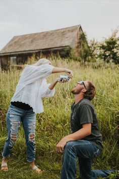 Photoshoot with beer Beer Photoshoot, Funny Photoshoot Ideas, Creative Couples Photography, Fall Couple Photos, Awkward Pictures, Medina Ohio, Lake Photoshoot, Busch Light, Engagement Picture Outfits