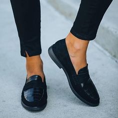 Category:Loafers; Upper Materials:PU; Season:Spring,Fall; Heel Type:Block Heel; Gender:Women's; Size Suggestion:standard size, select your usual size; Activity:Walking; Toe Shape:Round Toe; Style:Vintage,Casual; Heel Height(inch):1-2; Outsole Materials:Rubber; Occasion:Daily; Closure Type:Loafer; Pattern:Solid Color; Listing Date:10/28/2023; 2024 Trends:Classic Loafers; Foot Length:; Foot Width:; SizeChart1_ID:2:185405; Heel Height:Low Heel Spring Shoes Women, Women's Slip Ons, Black Suede Loafers, Elegant Heels, Loafers Style, Elegant Shoes, Black Loafers, Suede Loafers, Vintage Casual