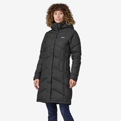 Our knee-length parka has a 100% recycled polyester shell; removable, insulated hood; and 600-fill-power 100% Recycled Down (duck and goose down reclaimed from down products) insulation. Made in a Fair Trade Certified™ factory. - Black Patagonia Parka, Knee Length Jacket, Repair Clothes, Duffel Bag Backpack, Wool Clothing, Outdoor Pants, Womens Parka, Outdoor Jacket, Down Parka