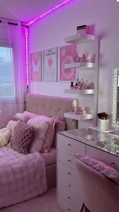 Meal Blueprint, Baddie Bedroom, Women Cornrows, Small Room Makeover, Bedroom Ideas For Small Rooms Cozy, Dream Bedroom Inspiration, Neon Bedroom, White Room Decor