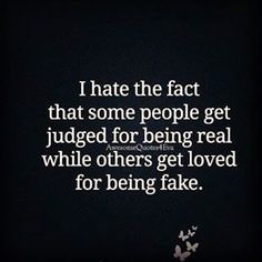 Quotes Loyalty, Quotes Real, Fake Friendship, Fake Friend Quotes, Fake People Quotes, Quotes Friendship, Super Quotes, Trendy Quotes, Ideas Quotes