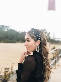 Races Headpiece, Outfit With Pearls, Headband Crown, Bridal Statement Earrings, Accessory Inspo, Bobby Pin Hairstyles, Hair Scarf Styles, Head Scarf Styles