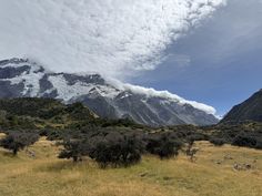 Mt. Sefton, Canterbury, New Zealand [5712x4284]

https://www.jucktion.com/f/nature/mt-sefton-canterbury-new-zealand-5712x4284

#nature #wallpaper #travel #amazing