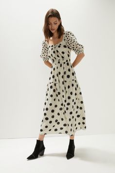 Cut Out Back Mix Spot Square Neck Midi Dress Square Neck Midi Dress, Oasis Dress, Oasis Fashion, Out Back, Dress Cuts, Fashion Face, Square Neck, Dress Collection, Oasis