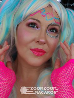 My Fav barbie! #weirdbarbie ! Weird Barbie Costume Ideas, Weird Barbie Costume, Scary Barbie Makeup, Weird Barbie Makeup, Multicolor Wigs, Drag Barbie Makeup, Paint Flamingo, The New Barbie Movie, Weird Barbie