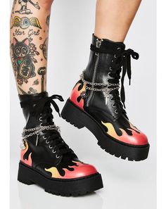 90s Platform Shoes, Dr Martens 1460 Pascal, Goth Shoes, Sequin Boots, Dr Shoes, Lace Up Leggings, Punk Boots, Patent Boots, Glitter Boots