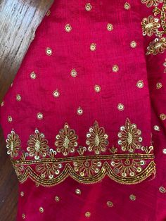 Pink Blouse Maggam Work Designs, Ghagra Design, Magam Work Blouses, Exclusive Blouse Designs, Hand Embroidery Blouse, Pink Saree Blouse, Unique Saree, Maggam Blouse, Handmade Blouse