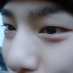 Jeongin Eyes Close Up, Jeongin Close Up, Jeongin Eyes, Fox Man, Close Up Faces, 91 Days, Eye Close Up, Fox Eyes, In Icon