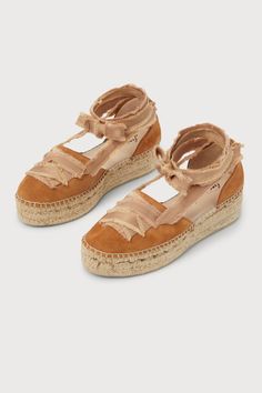 Whether you're hitting the beach or just grabbing drinks, the Free People Destino Peachy Sand Suede Lace-Up Espadrille Platforms will be the epitome of summer style this season! Soft genuine suede leather shapes a rounded toe upper adorned with fringe-trimmed ribbons that create a decorative lace-up design and thread through the matching heel cup to wrap and tie above the ankle. A summery, espadrille-wrapped platform sole lends an ultra-Boho finish! Available in Euro sizes only. 1. 75" espadrill Lace Up Espadrilles, Lulu Fashion, Espadrilles Platform, Suede Lace, Espadrille Shoes, Sandal Espadrille, Summer Style, Suede Leather, Shoes Sandals