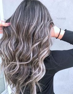 Ash Blonde Highlights On Dark Hair, Ash Highlights, Gray Highlights, Platinum Blonde Highlights, Ash Blonde Highlights, Ash Hair Color, Eternal Youth